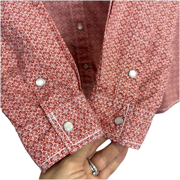 Panhandle Rough Stock Womens Red Pearl Snap Embroidered Shirt Size M Western - Picture 9 of 12